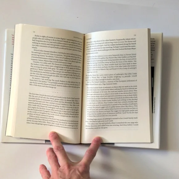 Floating Gold: A Natural (& Unnatural) History of Ambergris -2012 - Picture 10 of 14